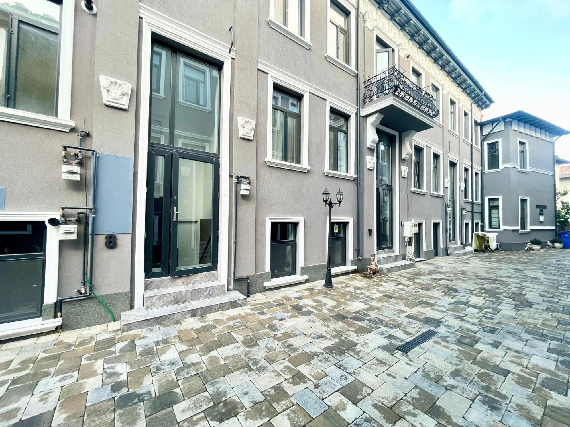 Old Town Retreat No 8 Apartment Bucureşti Ngoại thất bức ảnh