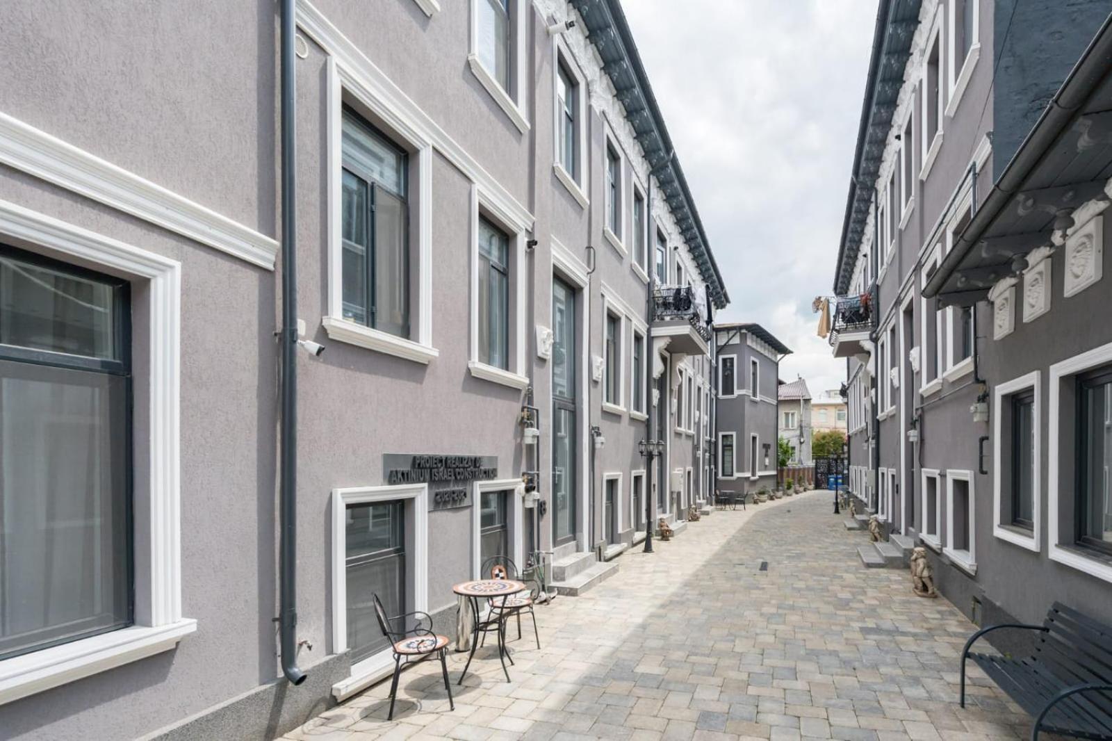 Old Town Retreat No 8 Apartment Bucureşti Ngoại thất bức ảnh